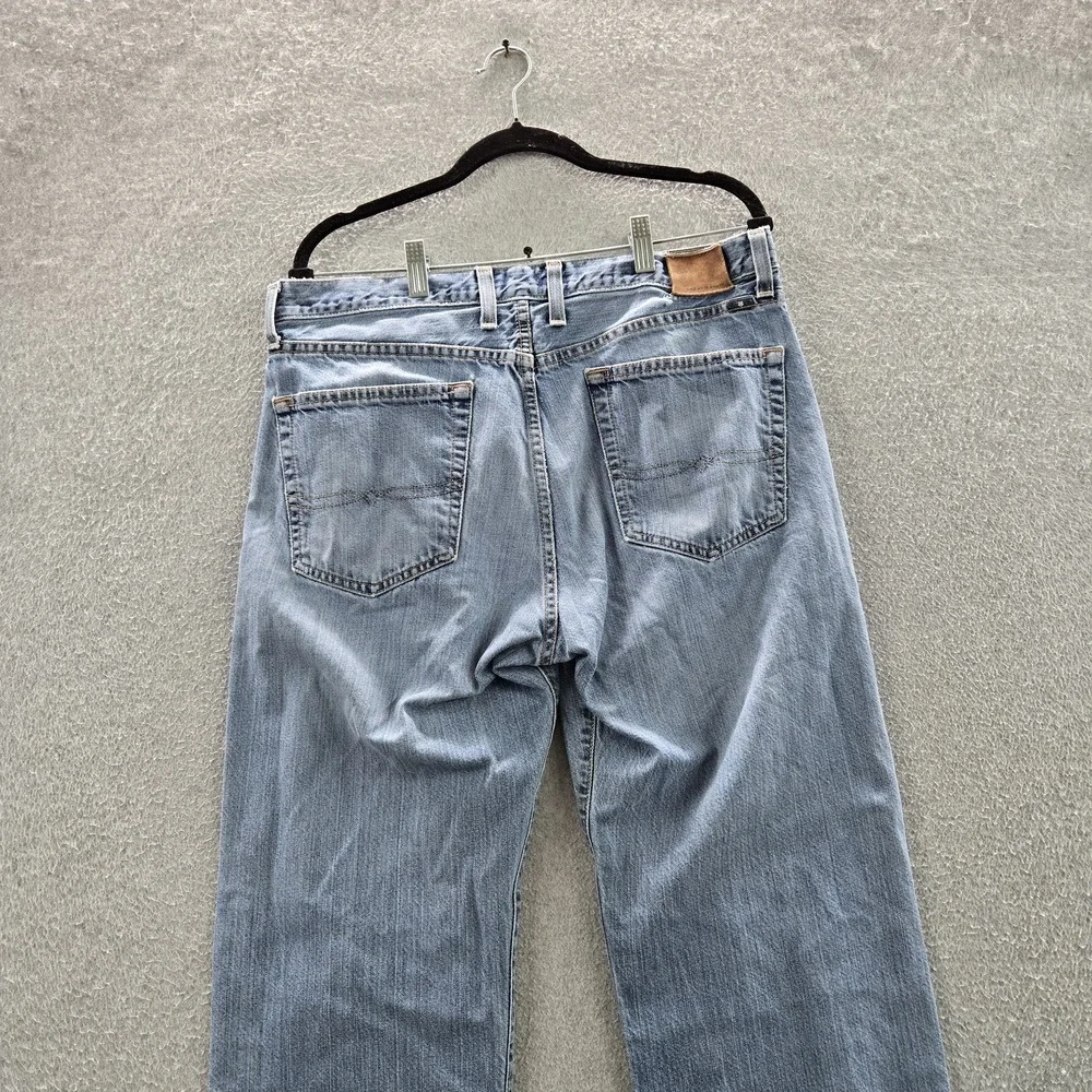 Lucky Brand Men Jeans 34X32 Light Blue Denim 31